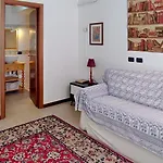 Chalé In The Woods House For 8 Persons And Large Garden Nebbiuno