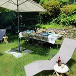 In The Woods House For 8 Persons And Large Garden Chalé *
