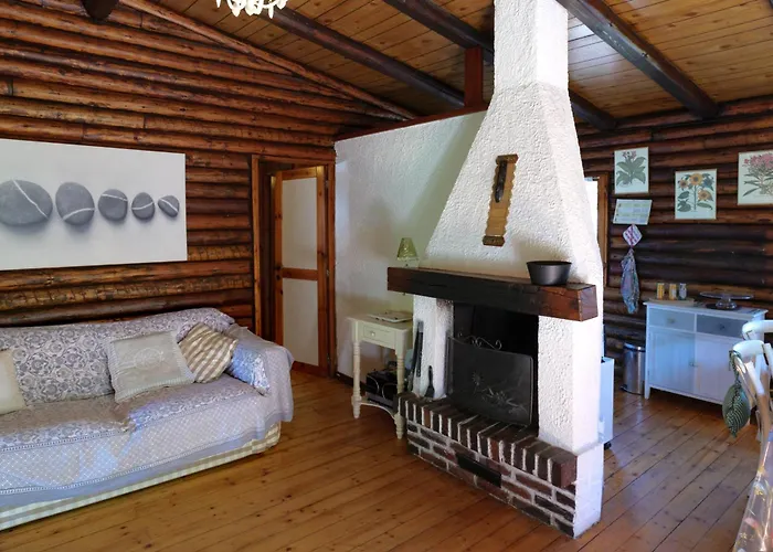 シャレー In The Woods House For 8 Persons And Large Garden *